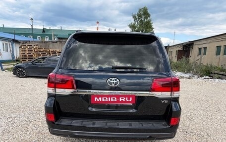Toyota Land Cruiser 200, 2016 год, 4 500 000 рублей, 5 фотография