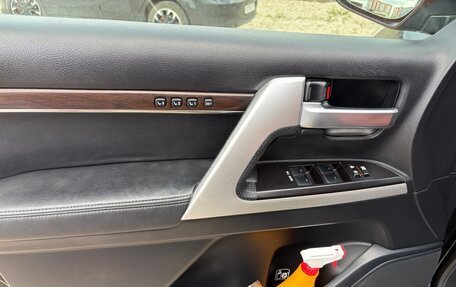 Toyota Land Cruiser 200, 2016 год, 4 500 000 рублей, 14 фотография