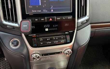 Toyota Land Cruiser 200, 2016 год, 4 500 000 рублей, 19 фотография