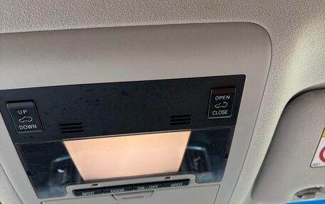 Toyota Land Cruiser 200, 2016 год, 4 500 000 рублей, 25 фотография