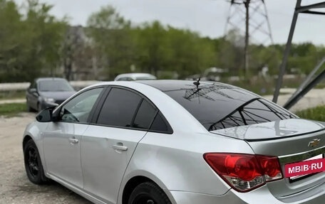 Chevrolet Cruze II, 2011 год, 629 000 рублей, 3 фотография