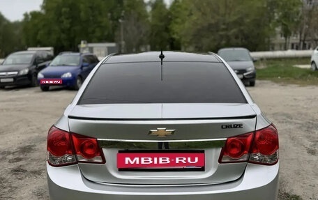 Chevrolet Cruze II, 2011 год, 629 000 рублей, 4 фотография