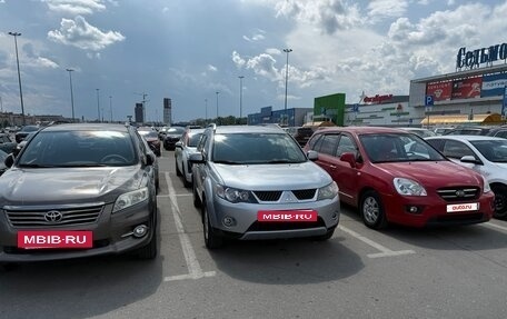 Mitsubishi Outlander III рестайлинг 3, 2008 год, 1 350 000 рублей, 4 фотография