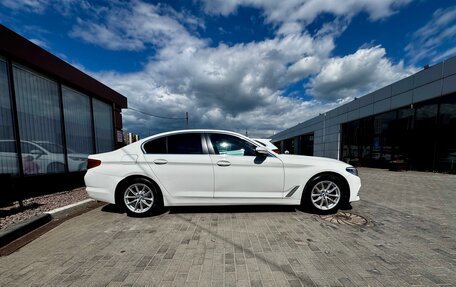 BMW 5 серия, 2019 год, 2 650 000 рублей, 5 фотография