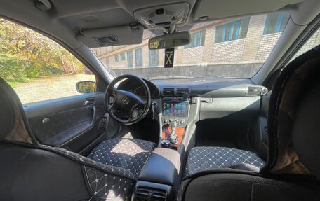 Mercedes-Benz C-Класс, 2003 год, 550 000 рублей, 3 фотография
