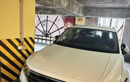Volkswagen Tiguan II, 2022 год, 3 200 000 рублей, 3 фотография