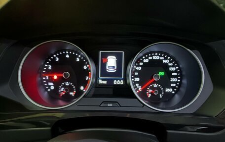 Volkswagen Tiguan II, 2022 год, 3 200 000 рублей, 27 фотография