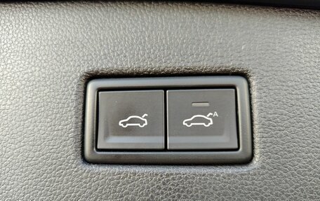 Volkswagen Tiguan II, 2019 год, 2 899 000 рублей, 10 фотография