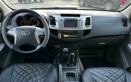 Toyota Hilux VII, 2013 год, 1 650 000 рублей, 8 фотография