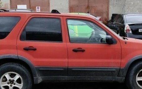 Ford Escape II, 2002 год, 200 000 рублей, 3 фотография