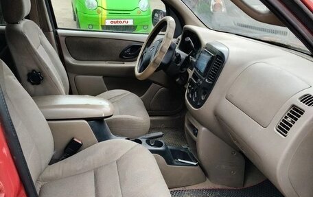 Ford Escape II, 2002 год, 200 000 рублей, 10 фотография