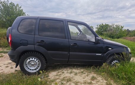 Chevrolet Niva I рестайлинг, 2013 год, 460 000 рублей, 5 фотография