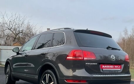 Volkswagen Touareg III, 2010 год, 1 750 000 рублей, 4 фотография