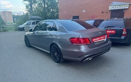 Mercedes-Benz E-Класс, 2013 год, 2 150 000 рублей, 4 фотография