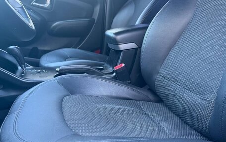 Hyundai ix35 I рестайлинг, 2012 год, 1 170 000 рублей, 18 фотография