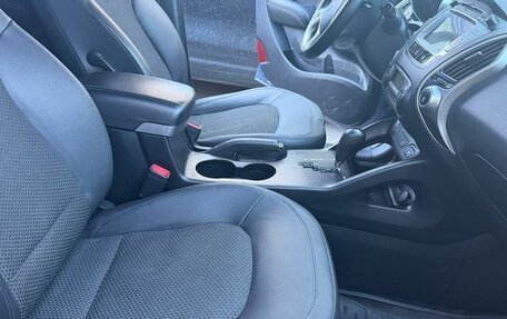 Hyundai ix35 I рестайлинг, 2012 год, 1 170 000 рублей, 15 фотография