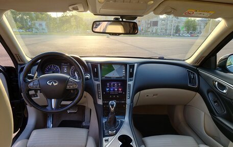 Infiniti Q50 I рестайлинг, 2014 год, 1 850 000 рублей, 14 фотография