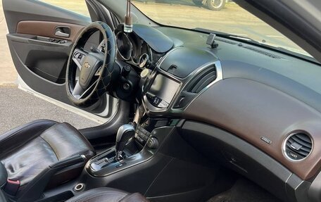 Chevrolet Cruze II, 2013 год, 1 000 000 рублей, 11 фотография