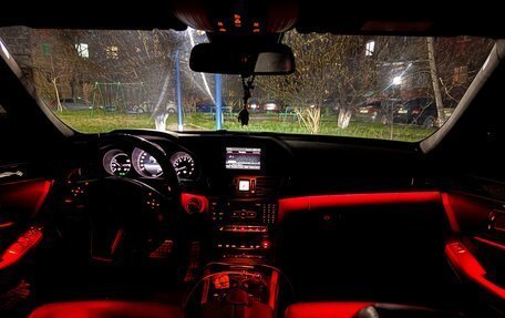 Mercedes-Benz E-Класс, 2013 год, 1 800 000 рублей, 12 фотография