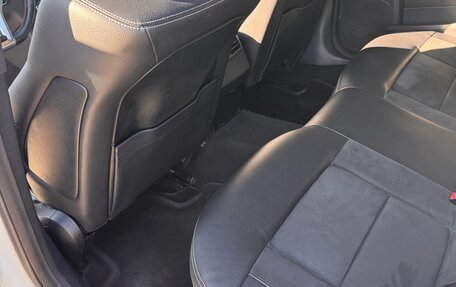 Mercedes-Benz E-Класс, 2013 год, 1 800 000 рублей, 18 фотография