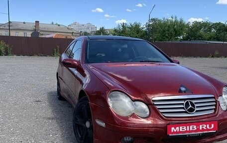 Mercedes-Benz C-Класс, 2002 год, 450 000 рублей, 2 фотография