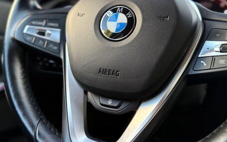 BMW 3 серия, 2018 год, 3 590 000 рублей, 21 фотография