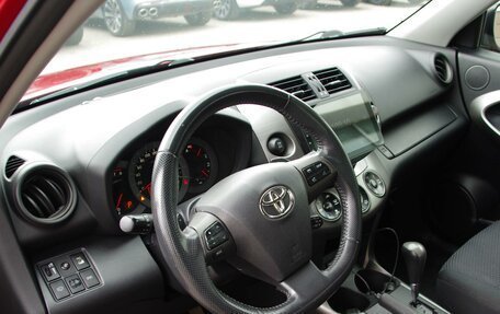 Toyota RAV4, 2011 год, 1 649 000 рублей, 6 фотография