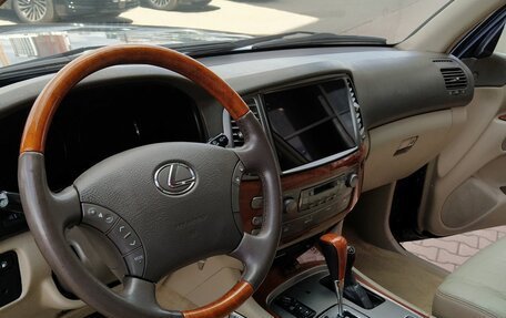 Lexus LX II, 2005 год, 2 140 000 рублей, 31 фотография