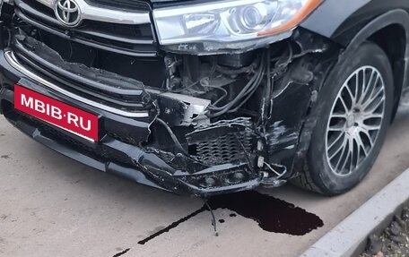 Toyota Highlander III, 2014 год, 1 600 000 рублей, 4 фотография