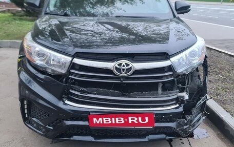 Toyota Highlander III, 2014 год, 1 600 000 рублей, 6 фотография