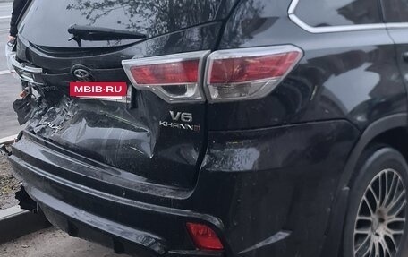 Toyota Highlander III, 2014 год, 1 600 000 рублей, 10 фотография