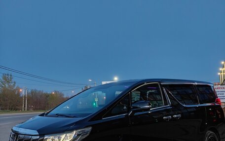 Toyota Alphard III, 2017 год, 4 000 000 рублей, 1 фотография