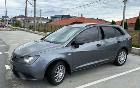 SEAT Ibiza IV рестайлинг 2, 2013 год, 700 000 рублей, 7 фотография