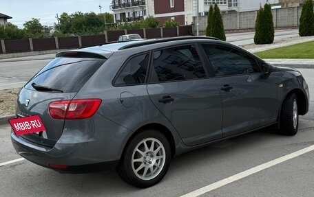 SEAT Ibiza IV рестайлинг 2, 2013 год, 700 000 рублей, 4 фотография