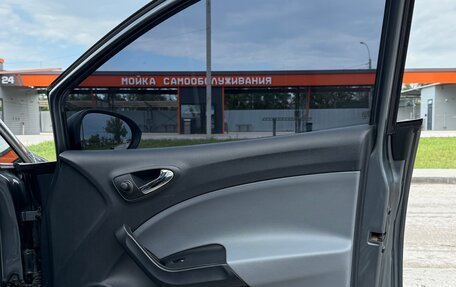 SEAT Ibiza IV рестайлинг 2, 2013 год, 700 000 рублей, 20 фотография