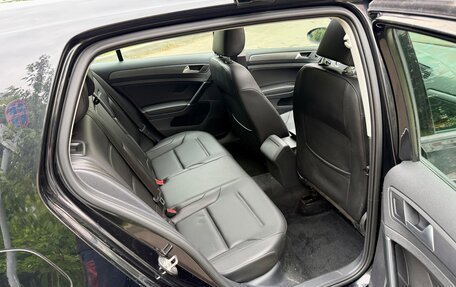 Volkswagen Golf VII, 2019 год, 1 600 000 рублей, 19 фотография
