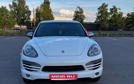Porsche Cayenne III, 2013 год, 2 595 000 рублей, 2 фотография