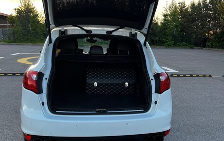 Porsche Cayenne III, 2013 год, 2 595 000 рублей, 15 фотография