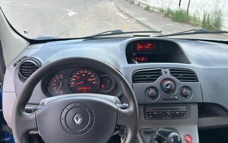 Renault Kangoo II рестайлинг, 2010 год, 600 000 рублей, 7 фотография