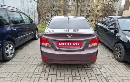 Hyundai Solaris II рестайлинг, 2012 год, 550 000 рублей, 4 фотография