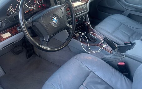 BMW 5 серия, 1998 год, 460 000 рублей, 6 фотография