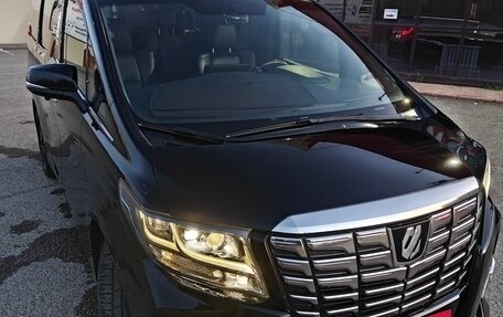 Toyota Alphard III, 2017 год, 4 000 000 рублей, 12 фотография