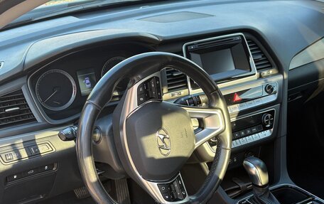 Hyundai Sonata VII, 2018 год, 1 580 000 рублей, 10 фотография