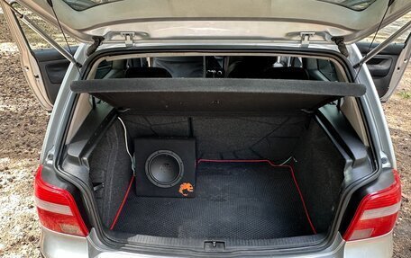 Volkswagen Golf IV, 2003 год, 359 000 рублей, 15 фотография