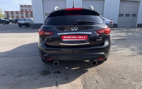 Infiniti FX II, 2011 год, 1 850 000 рублей, 4 фотография