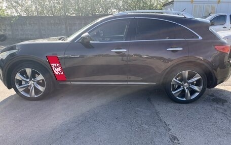 Infiniti FX II, 2011 год, 1 850 000 рублей, 2 фотография