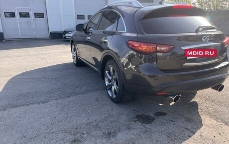 Infiniti FX II, 2011 год, 1 850 000 рублей, 3 фотография