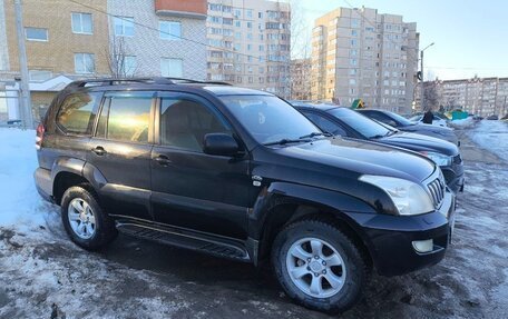 Toyota Land Cruiser Prado 120 рестайлинг, 2003 год, 1 300 000 рублей, 3 фотография