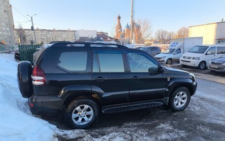 Toyota Land Cruiser Prado 120 рестайлинг, 2003 год, 1 300 000 рублей, 2 фотография