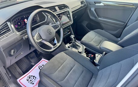 Volkswagen Tiguan II, 2021 год, 4 150 000 рублей, 8 фотография